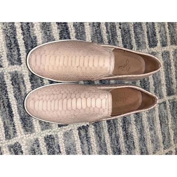 Joie Shoes - Joie Kidmore Women's Slip-On Leather Loafers in Light Pink with Textured Pattern